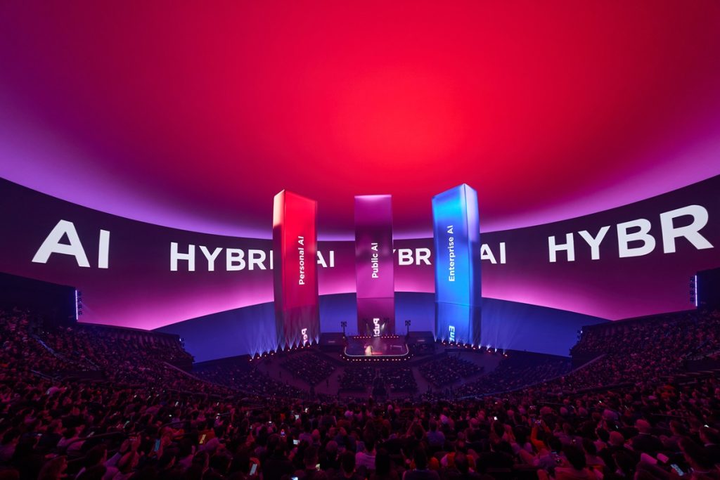 Tăng năng lực triển khai AI doanh nghiệp với máy chủ suy luận mới缩略图 Thế giới số