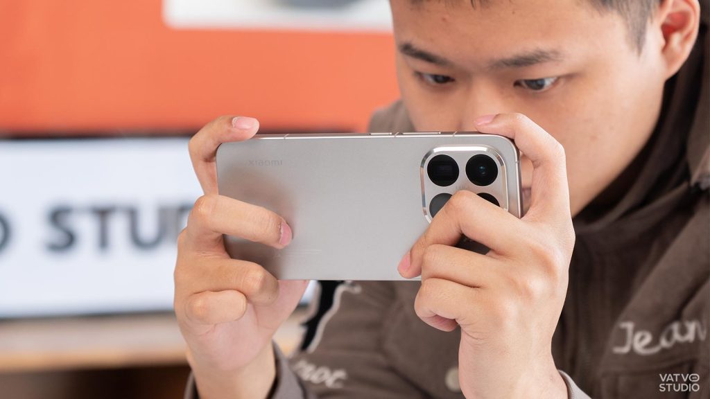 Xiaomi 15T Pro sau 4 tháng: Săn sale chỉ còn 13 triệu, quá đáng mua dịp Tết này!缩略图 Xiaomi 15T Pro sau 4 tháng: Săn sale chỉ còn 13 triệu, quá đáng mua dịp Tết này!