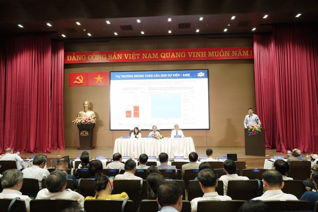 5 nhóm ngành đóng góp lớn của kinh tế tầm thấp TP.HCM, FPT cam kết đồng hành