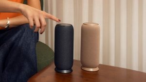 motorola ra mắt loa di động đầu tiên hợp tác cùng Bose: Công suất 30W, vỏ làm bằng vải rất đẹp, giá 6 triệu